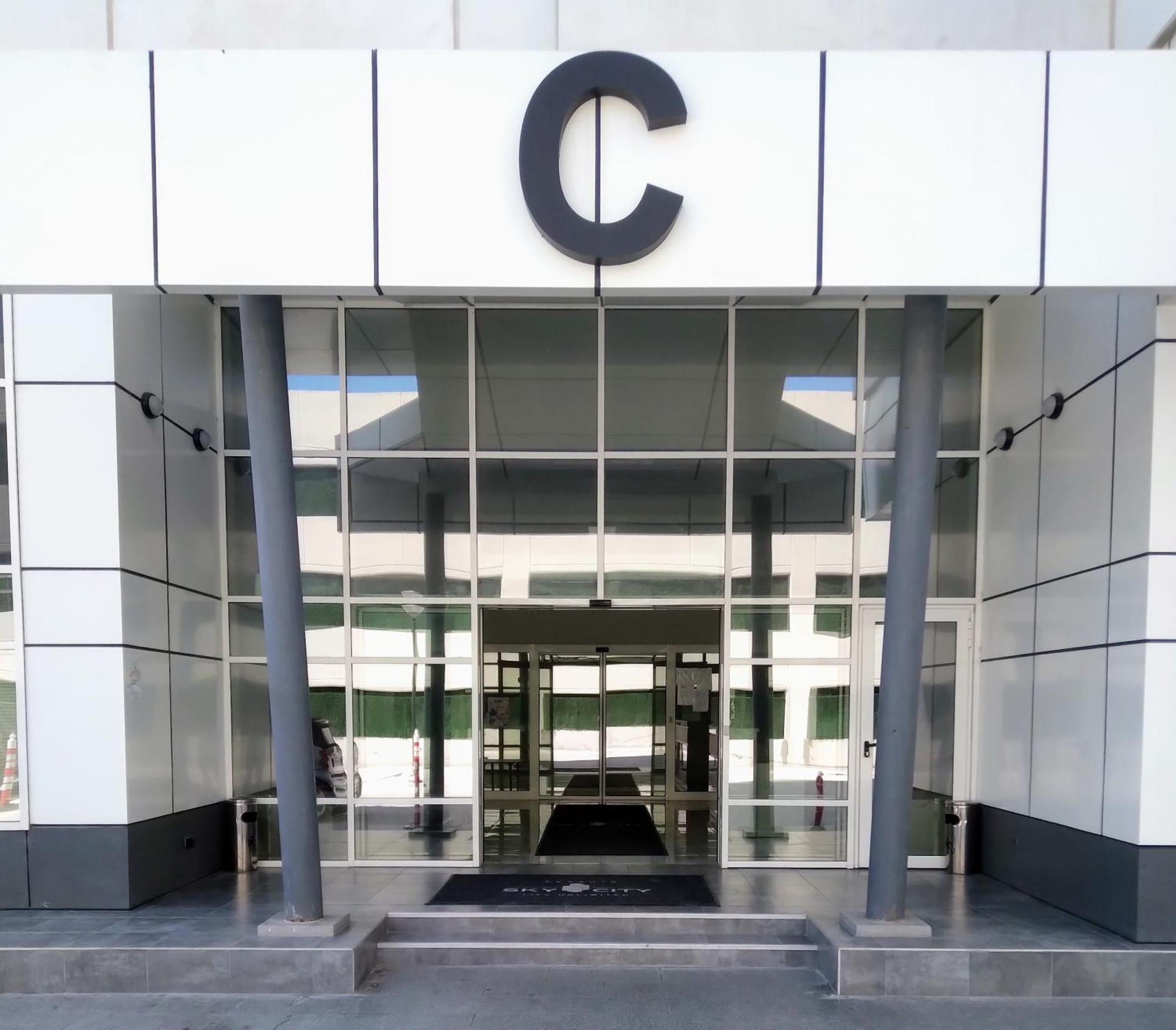 Cevahir Sky City Apartment-Spa & Fitness Center スコピエ エクステリア 写真